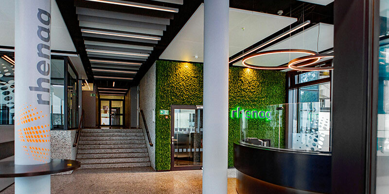 Vor Ort 01 rhenag Foyer in Siegburg