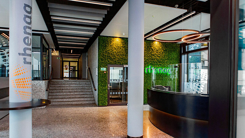 Vor Ort 01 rhenag Foyer in Siegburg